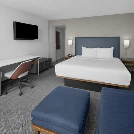 Courtyard By Marriott Atlanta Buckhead Hotel Exterior photo