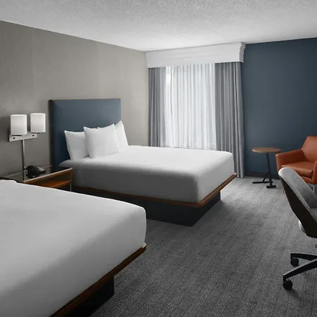 Courtyard By Marriott Atlanta Buckhead Hotel Exterior photo