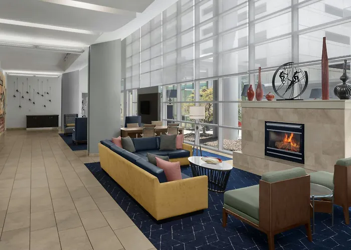 Courtyard By Marriott Atlanta Buckhead