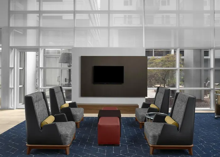 Courtyard By Marriott Atlanta Buckhead