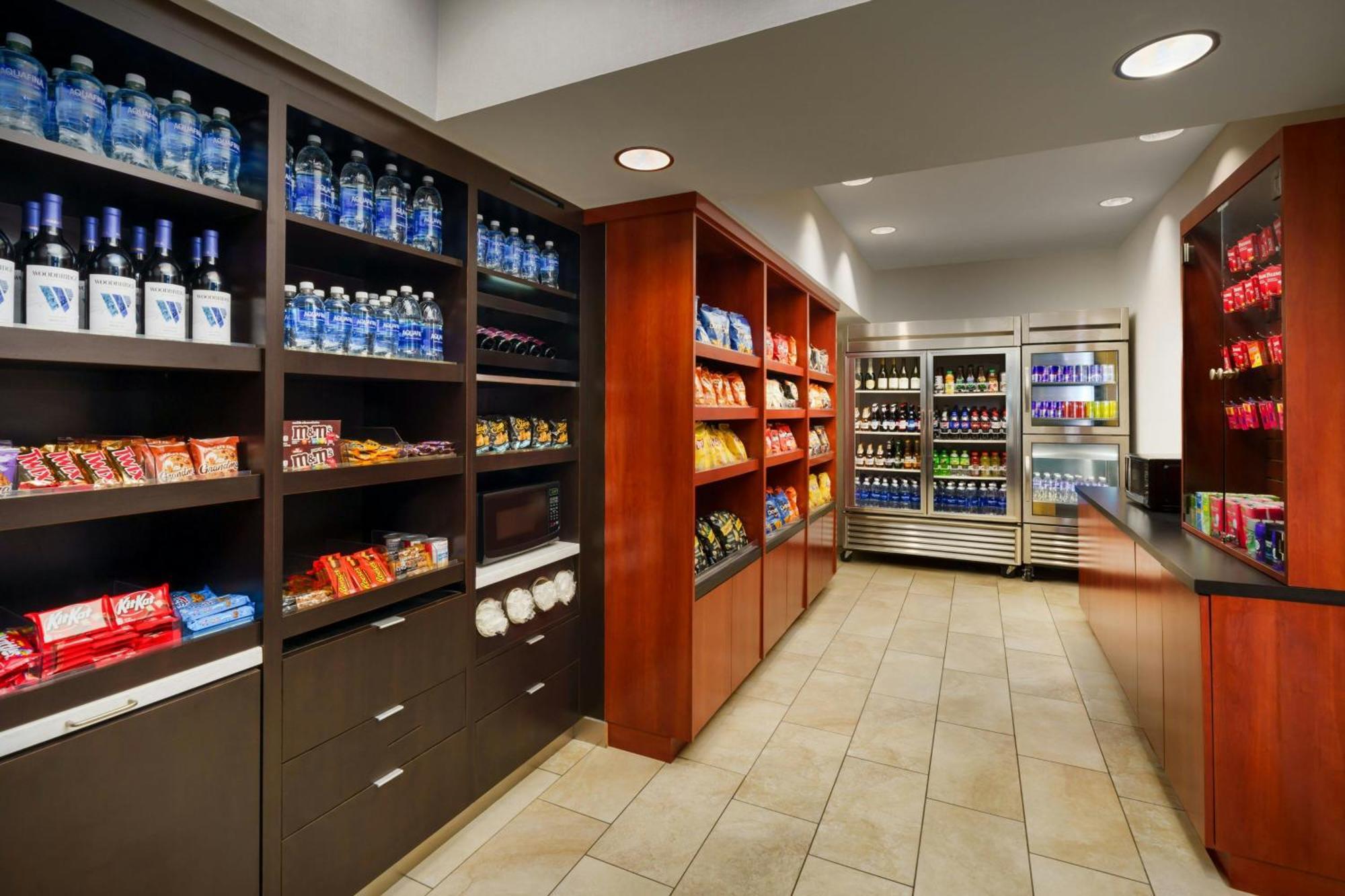 Courtyard By Marriott Buckhead 3*