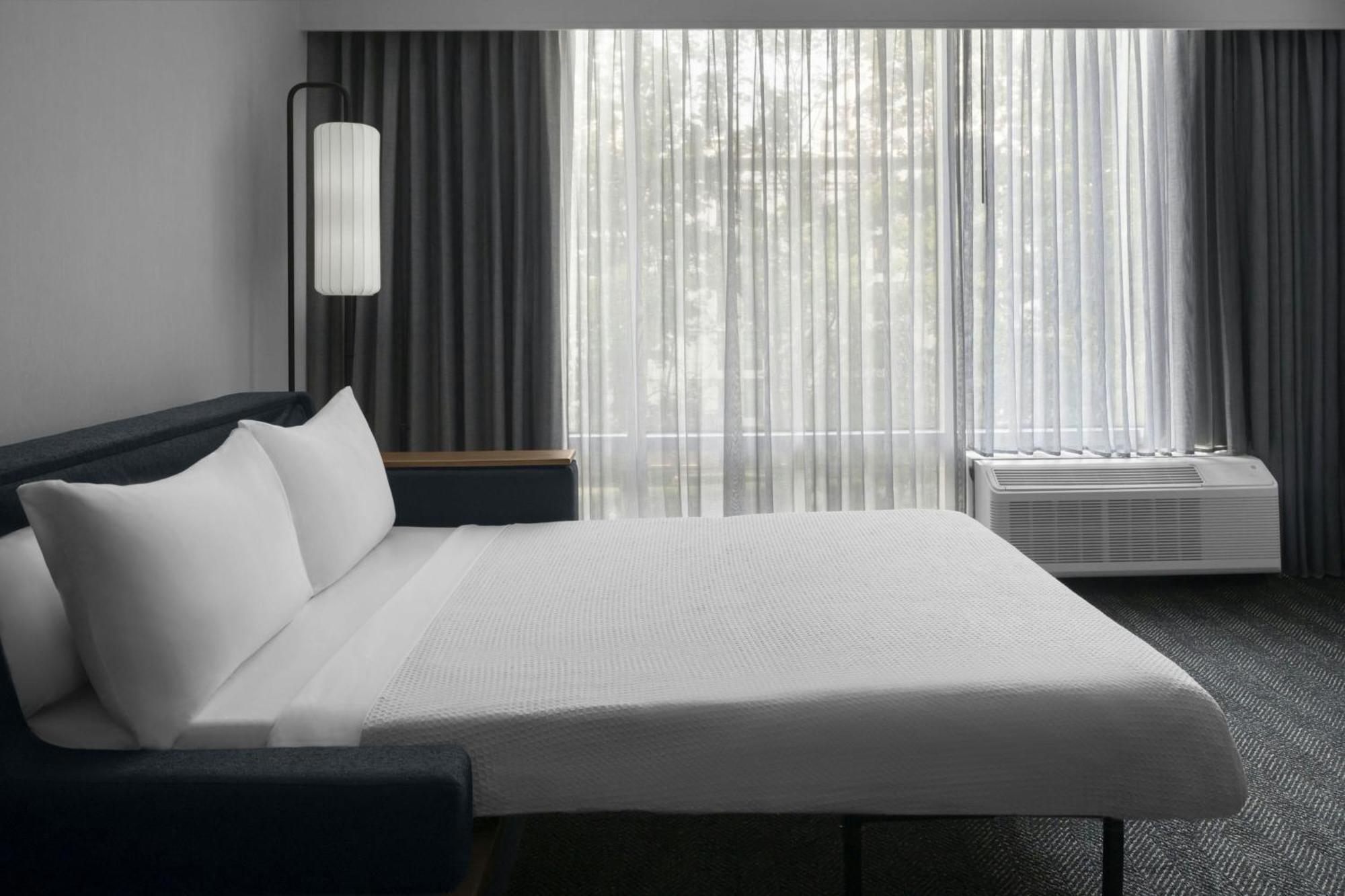 Hotel Courtyard By Marriott Buckhead 3*