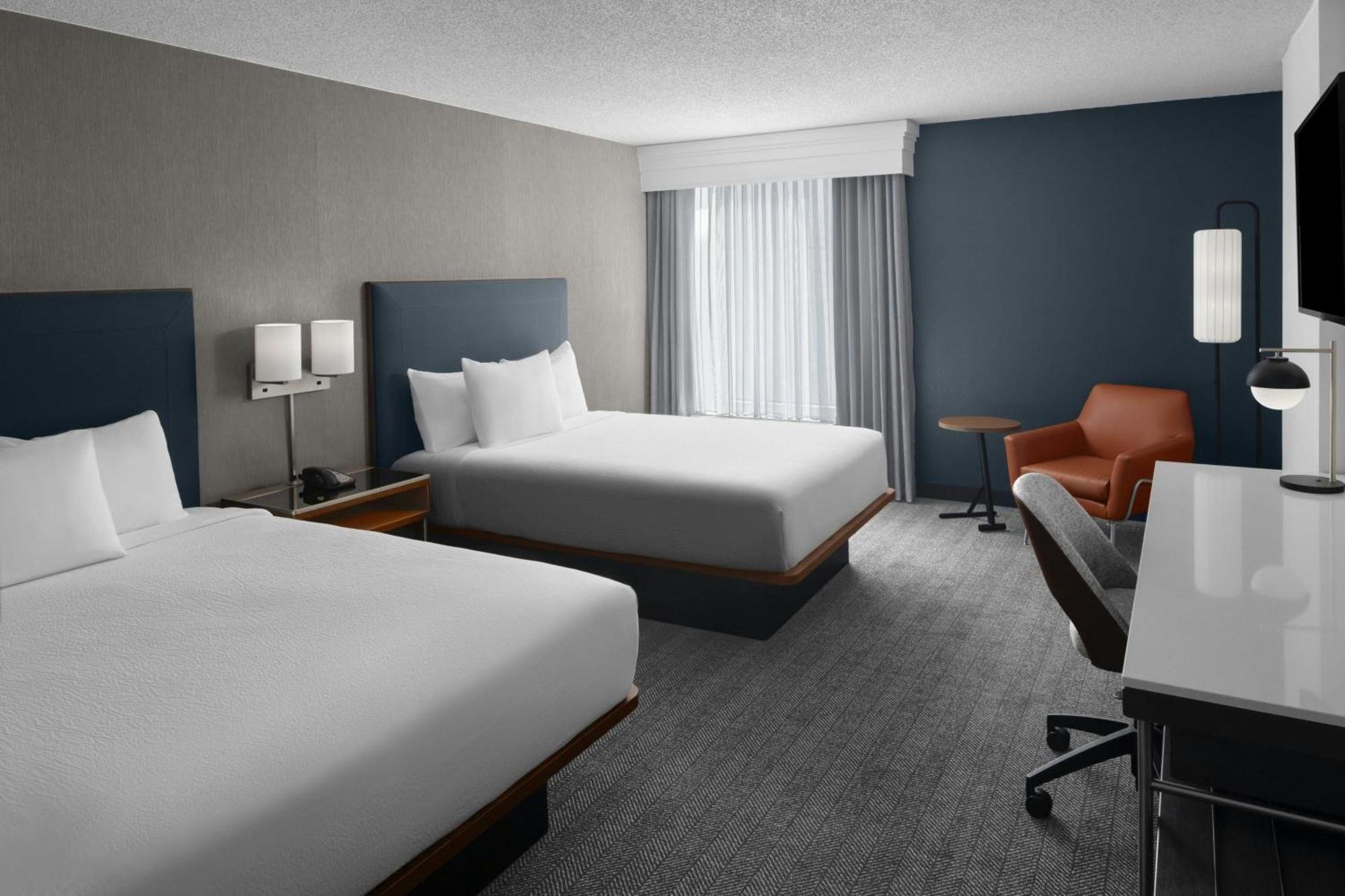 Courtyard By Marriott Buckhead