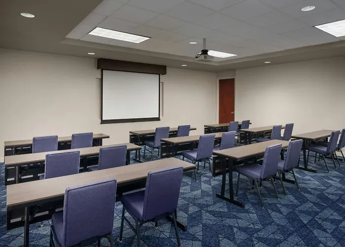 Courtyard By Marriott Atlanta Buckhead