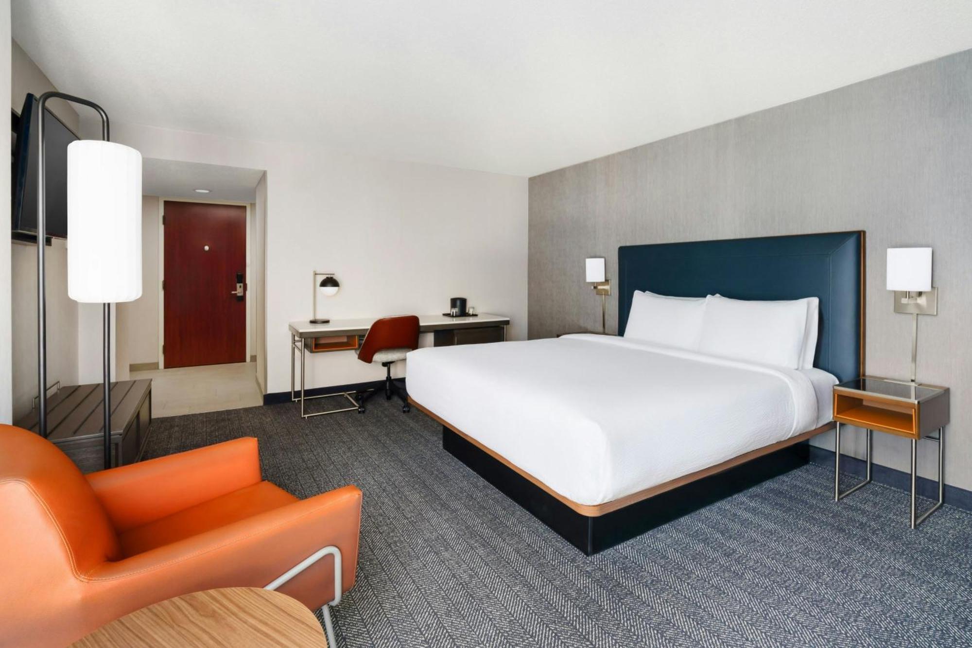 Courtyard By Marriott Buckhead Hotel Atlanta