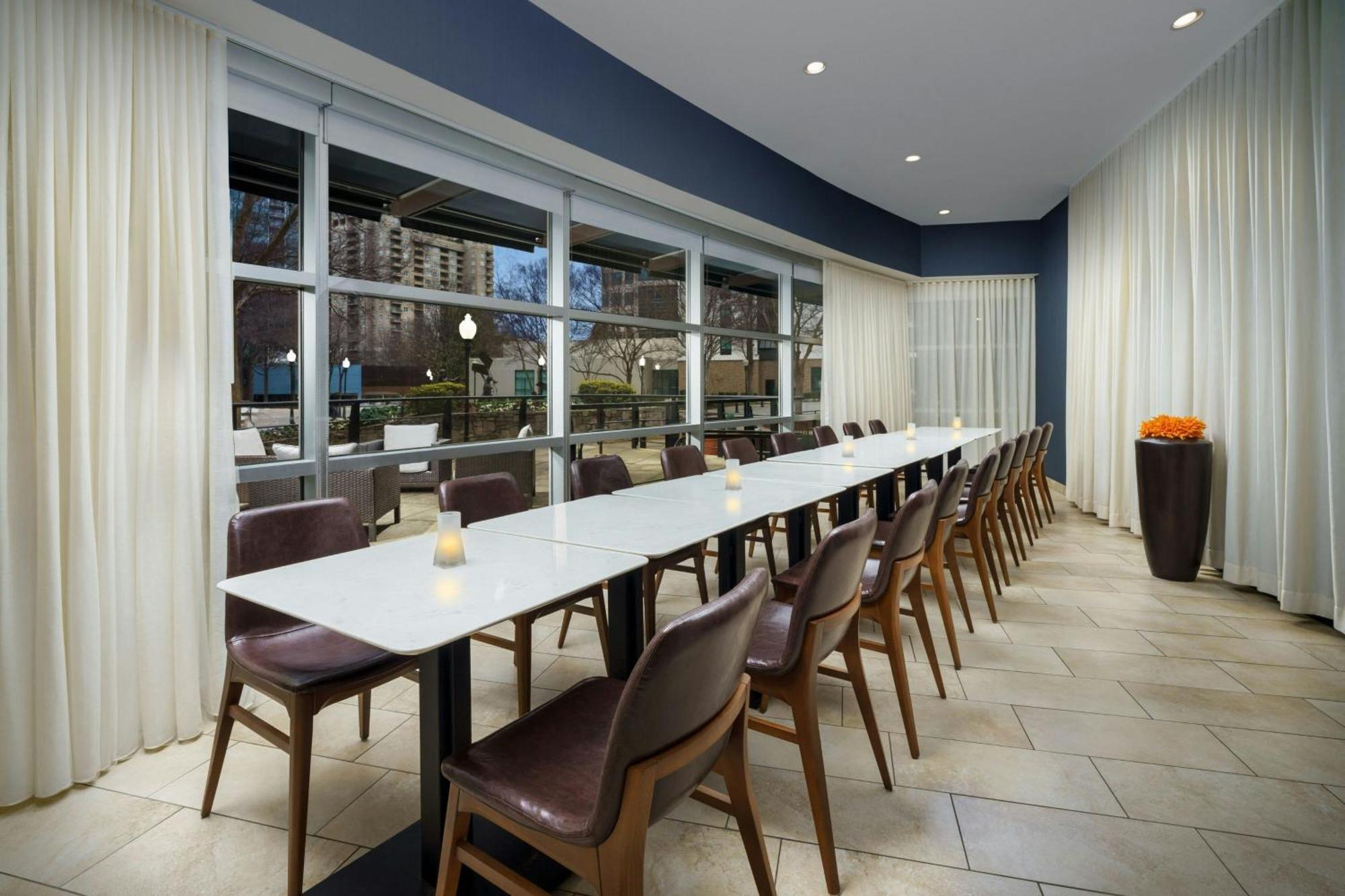 Hotel Courtyard By Marriott Buckhead Atlanta